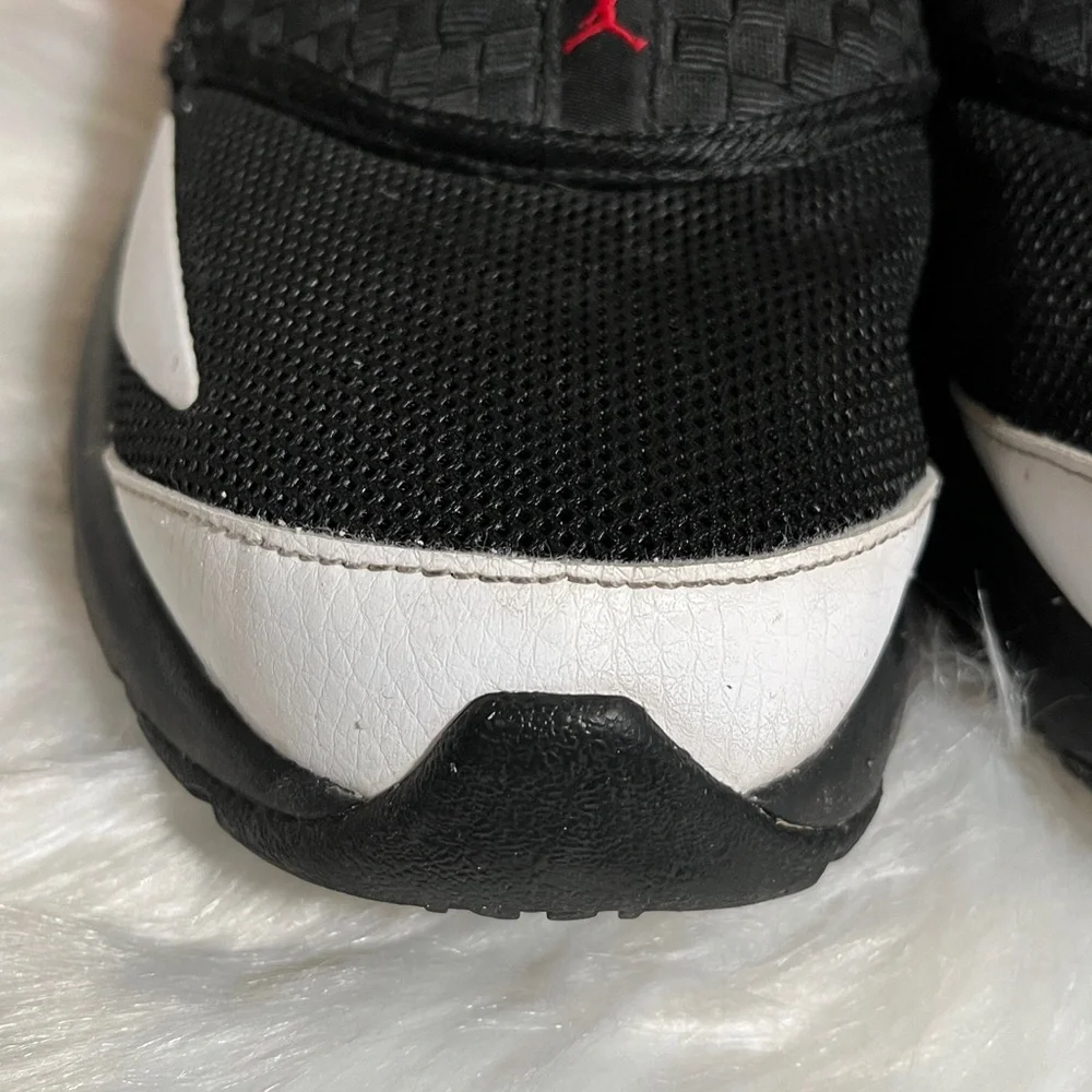 Jordan Black Red Sneakers